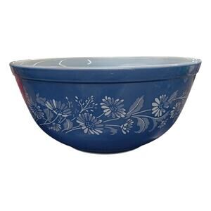Vintage Pyrex #403 Mixing Bowl Colonial Mist Blue with White Flowers *READ*